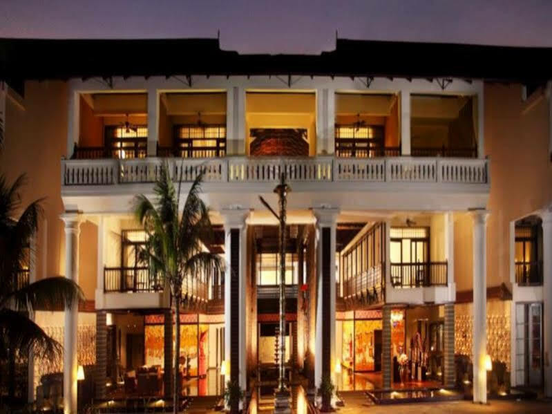 Vasundhara Sarovar Premiere Alappuzha Exterior foto