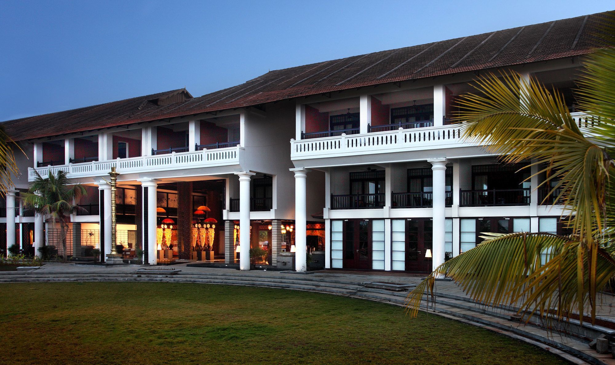 Vasundhara Sarovar Premiere Alappuzha Exterior foto
